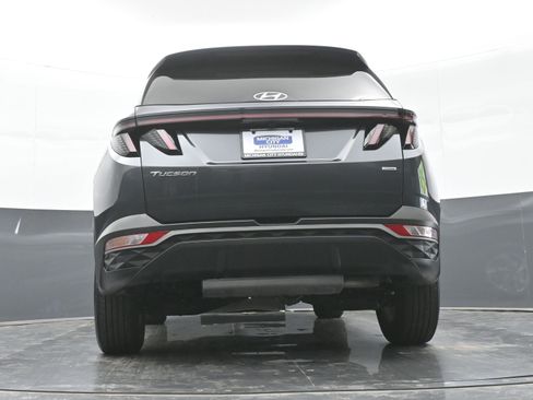 Certified 2022 Hyundai Tucson SEL AWD/4WD image 38