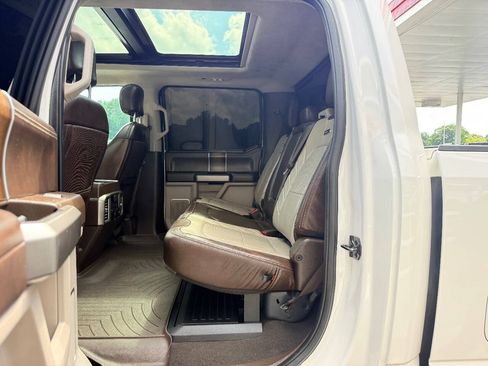 Used 2019 Ford F250 Limited w/ FX4 Off-Road Package AWD/4WD image 33