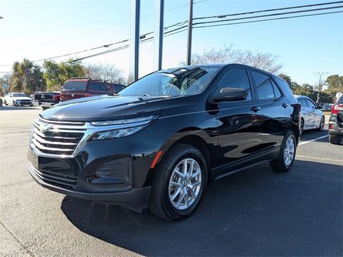 Used 2024 Chevrolet Equinox LS w/ Driver Confidence II Package image 8
