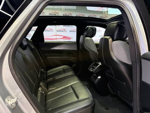 Used 2024 Cadillac Lyriq Tech AWD/4WD image 46