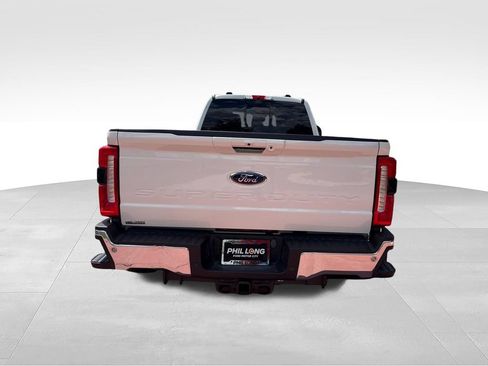 Used 2024 Ford F350 Lariat w/ Lariat Ultimate Package AWD/4WD image 7
