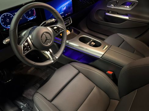 New 2027 Mercedes-Benz CLA 220 image 9