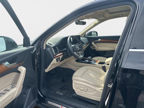 Used 2023 Audi Q5 2.0T Premium Plus w/ Premium Plus Package image 11