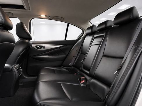 Used 2021 INFINITI Q50 Luxe RWD image 15