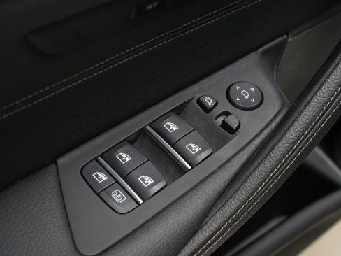 Used 2019 BMW M550i xDrive M550i xDrive w/ Premium Package 2 image 36