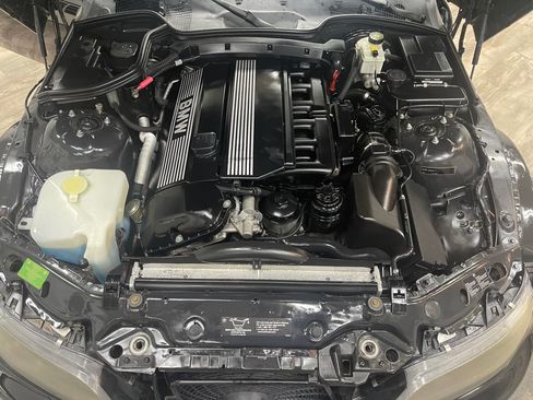 Used 2002 BMW Z3 2.5i RWD image 40
