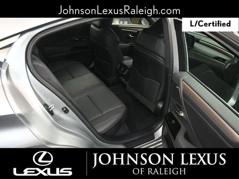 Certified 2022 Lexus ES 350 F Sport image 11