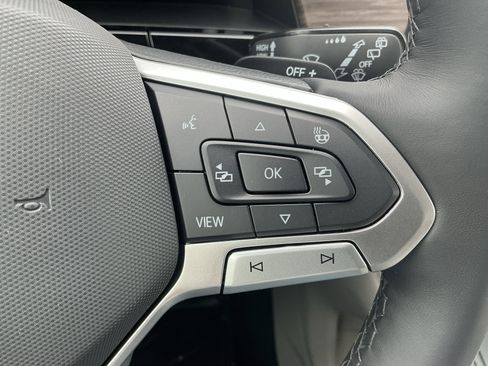 New 2026 Volkswagen Atlas SEL Premium R-Line AWD/4WD image 17