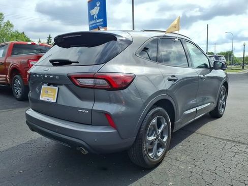 Certified 2024 Ford Escape ST-Line w/ Tech Pack #1 AWD/4WD image 6