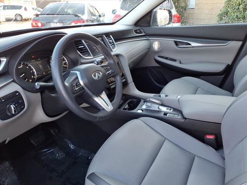 Certified 2023 INFINITI QX50 Luxe image 13