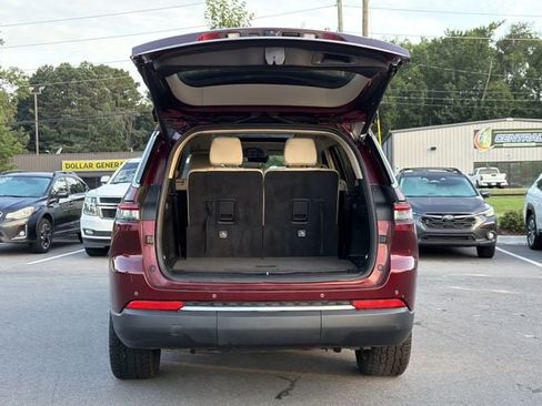 Used 2021 Jeep Grand Cherokee L Limited w/ Trailer Tow Group (B) AWD/4WD image 12