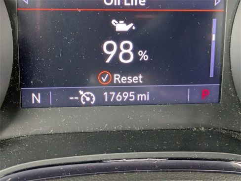 Used 2023 Buick Encore GX Essence w/ Experience Buick Package image 17