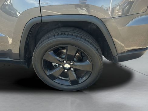Used 2014 Jeep Grand Cherokee Limited AWD/4WD image 37