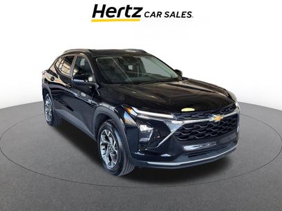Used 2025 Chevrolet Trax LT