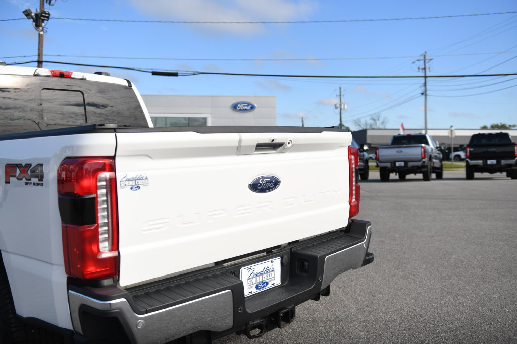Used 2024 Ford F250 Lariat w/ Lariat Ultimate Package AWD/4WD image 9