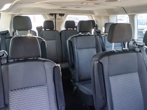 Used 2022 Ford Transit 350 XLT image 41