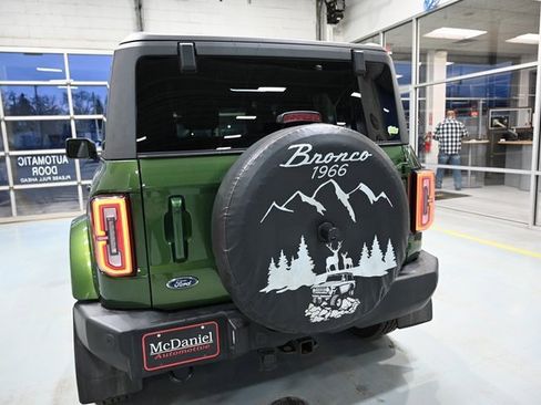 Used 2022 Ford Bronco Outer Banks image 6