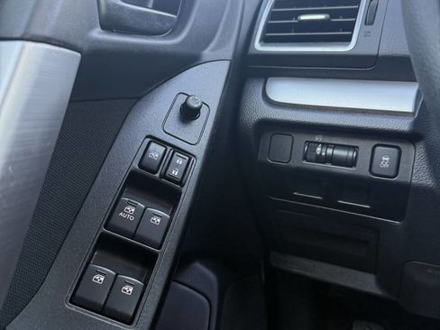 Used 2016 Subaru Forester 2.5i Premium w/ Popular Package #2 image 37