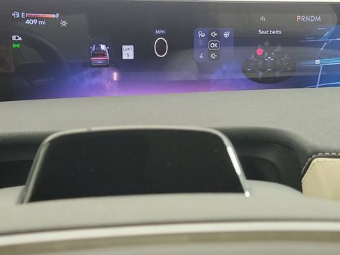 New 2027 Lincoln Navigator Premiere RWD image 23