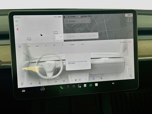 Used 2024 Tesla Model Y Long Range AWD/4WD image 23