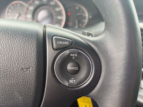 Used 2013 Honda Accord Sport image 14