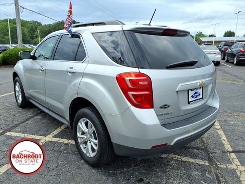 Used 2017 Chevrolet Equinox LT w/ Convenience Package FWD image 5