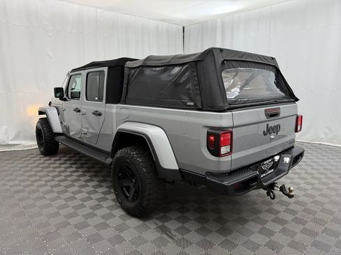 Used 2021 Jeep Gladiator Sport AWD/4WD image 7