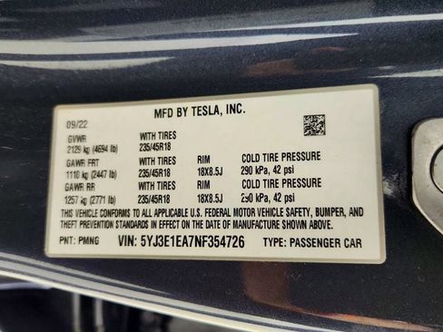 Used 2022 Tesla Model 3 image 23