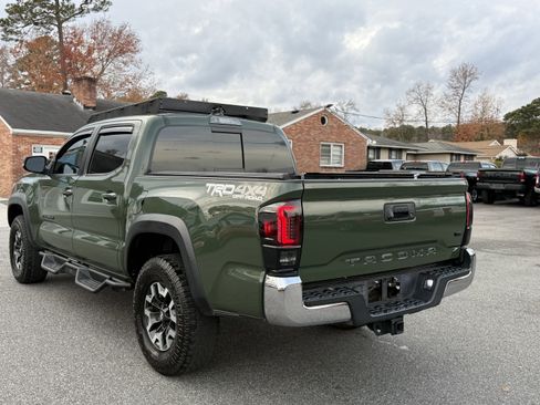 Used 2021 Toyota Tacoma TRD Off-Road image 4