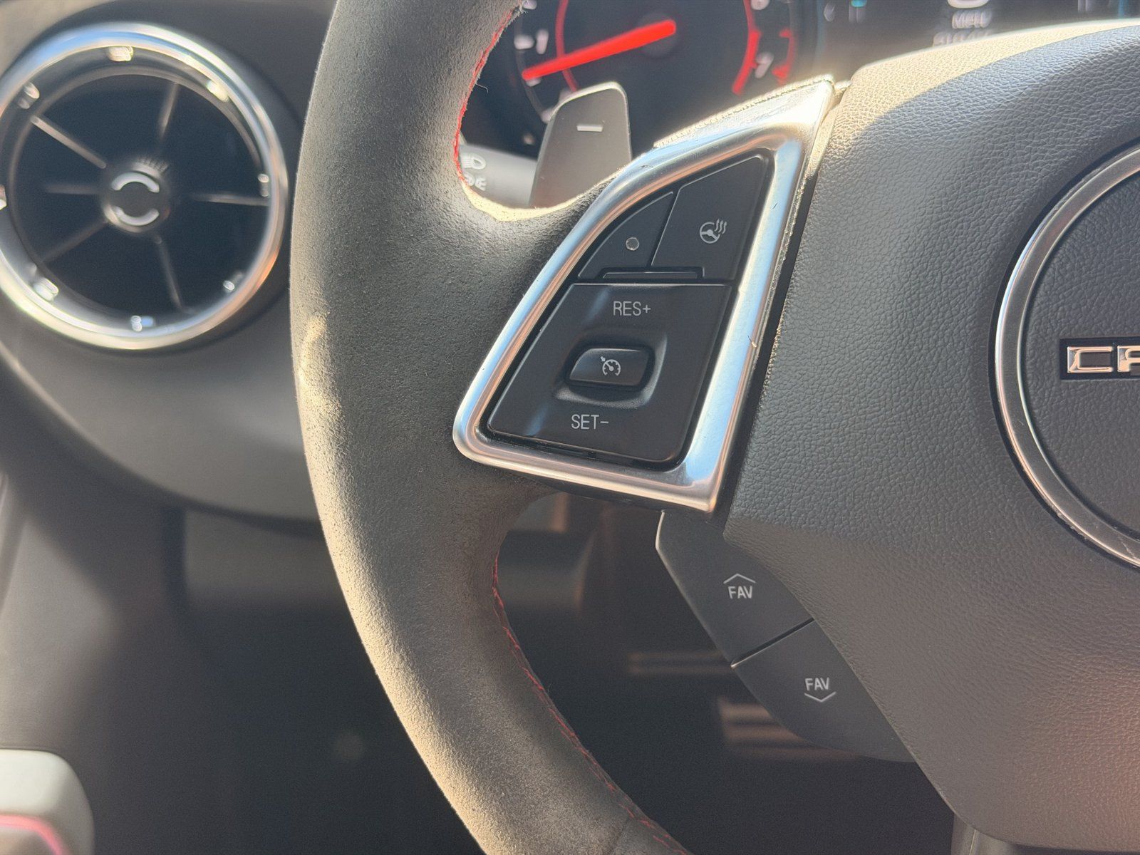 Used 2017 Chevrolet Camaro ZL1 RWD image 19