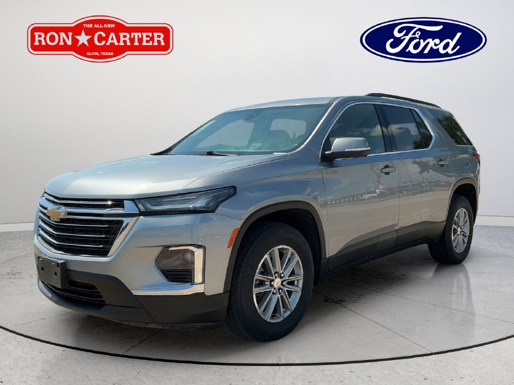 Used 2023 Chevrolet Traverse LT FWD image 3