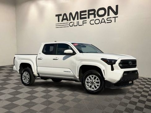 Used 2024 Toyota Tacoma SR5 RWD image 1