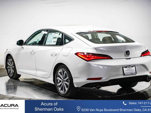 New 2026 Acura Integra FWD image 2