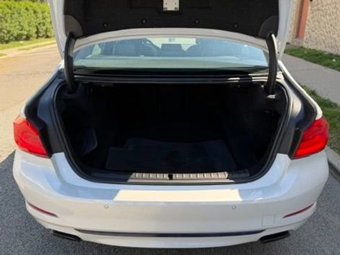 Used 2019 BMW 540i xDrive AWD/4WD image 14
