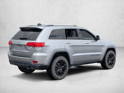 Used 2017 Jeep Grand Cherokee Limited image 5