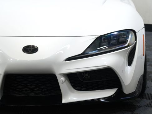 Used 2021 Toyota Supra Premium w/ Driver Assist Package RWD image 10