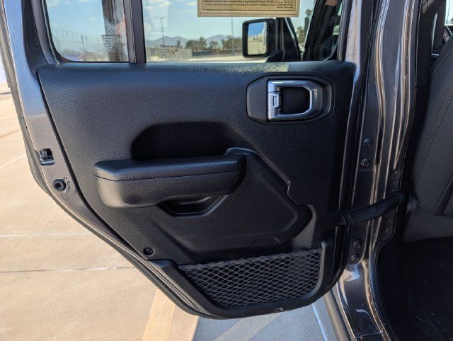 Used 2021 Jeep Wrangler Unlimited Sport AWD/4WD image 18