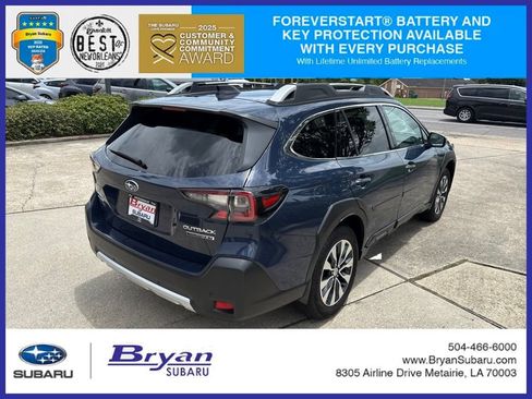 Used 2023 Subaru Outback Touring XT AWD/4WD image 7