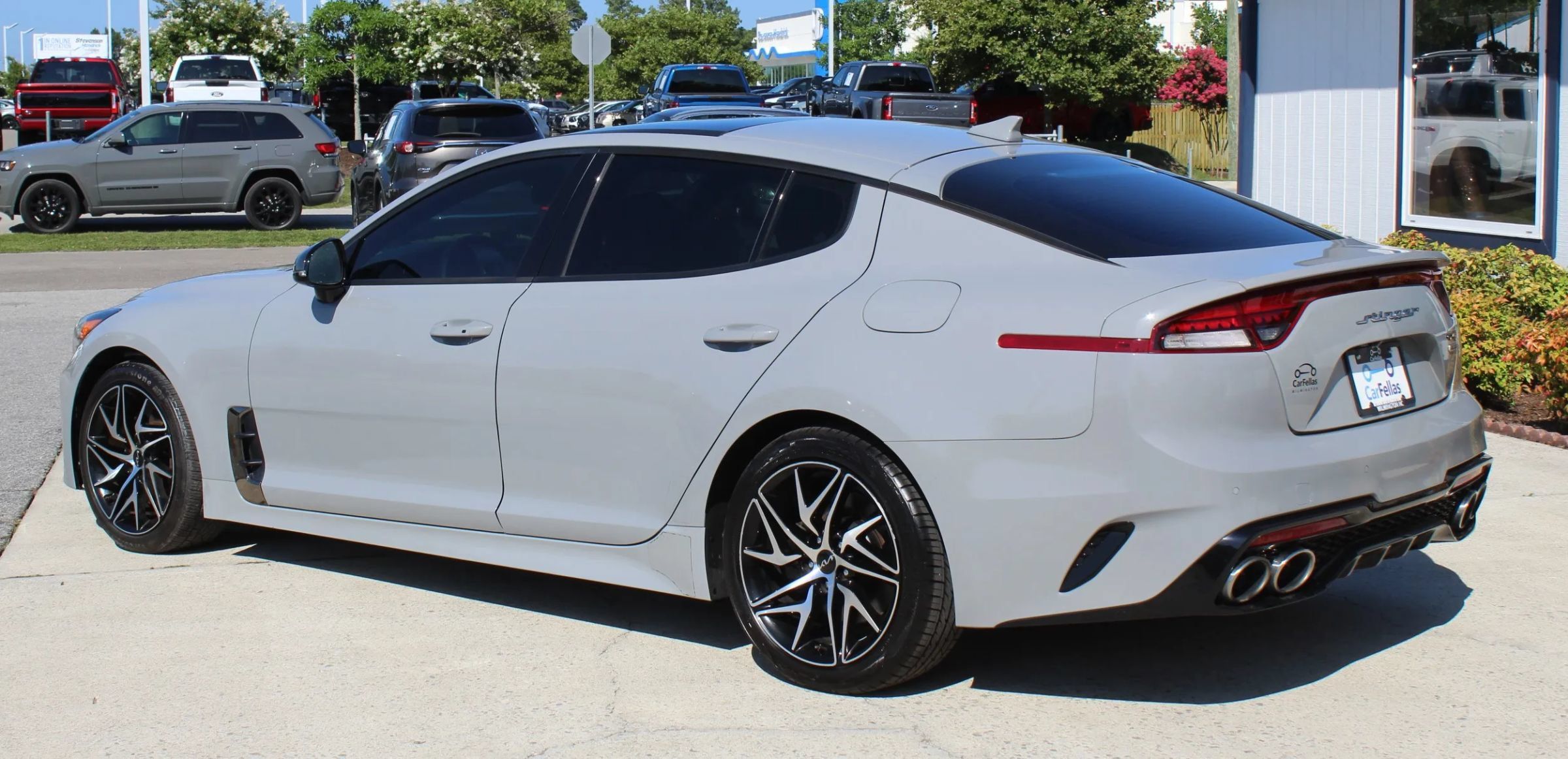Used 2022 Kia Stinger GT-Line w/ Sun & Sound Package AWD/4WD image 3