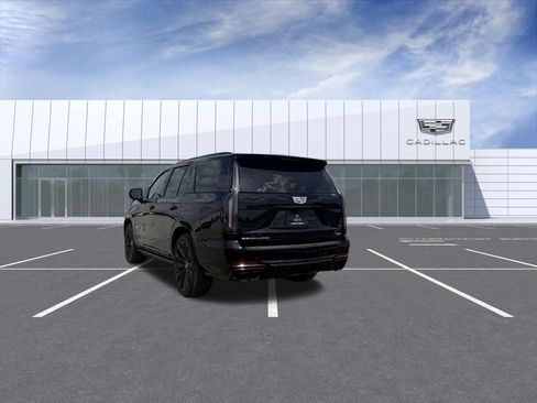 Certified 2025 Cadillac Escalade V AWD/4WD image 11