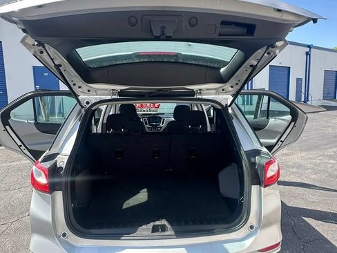 Used 2018 Chevrolet Equinox LS FWD image 13