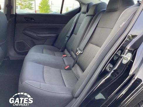 Used 2024 Nissan Altima 2.5 SV AWD/4WD image 13