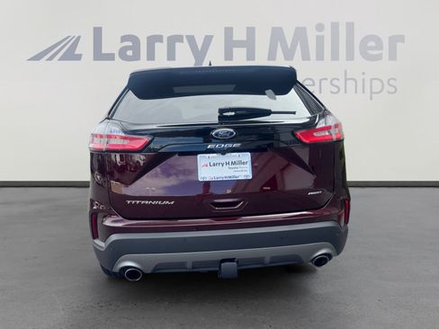 Used 2024 Ford Edge Titanium w/ Equipment Group 301A image 4