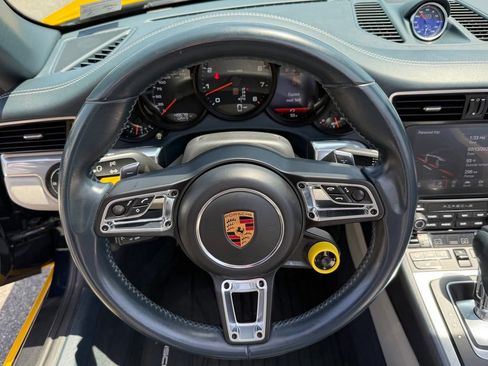 Used 2019 Porsche 911 Carrera image 27