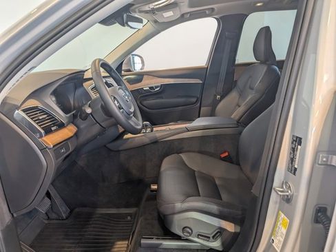 Used 2023 Volvo XC90 B6 Plus w/ Protection Package Premier image 13
