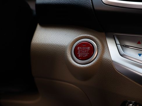 Used 2015 Honda Accord Touring image 28