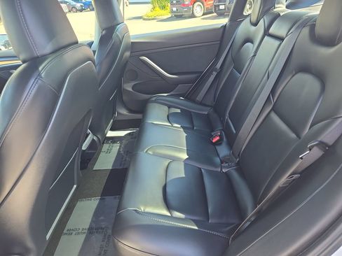 Used 2023 Tesla Model 3 Performance AWD/4WD image 8