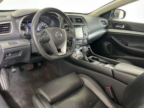 Used 2018 Nissan Maxima 3.5 SV image 22