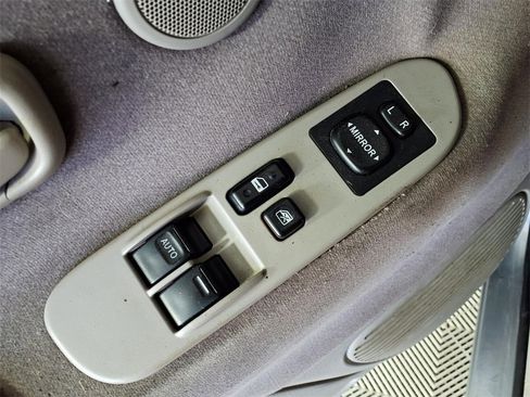 Used 2002 Toyota Tundra SR5 image 25