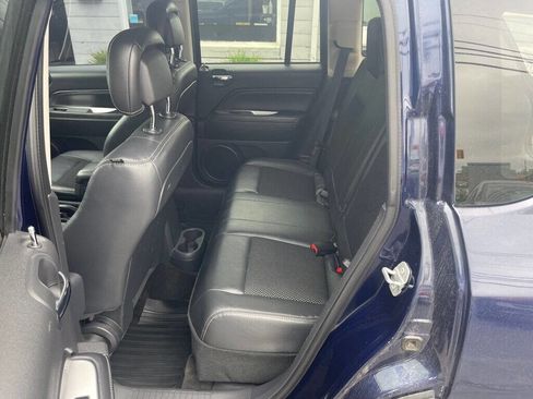 Used 2016 Jeep Compass Latitude image 14